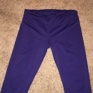 Purple fabletics capris